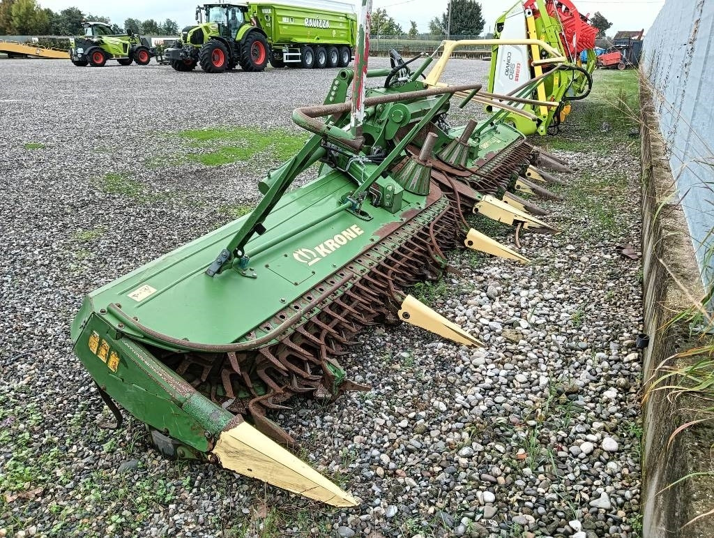 Krone E-COLLECT 750 - Máquina para produção de feno: foto 4 Krone E-COLLECT 750 - Máquina para produção de feno: foto 4