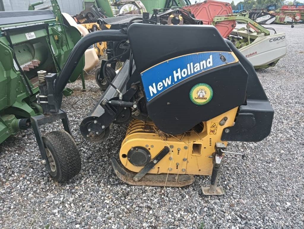 New Holland PICK UP 3 MT - Máquina para produção de feno: foto 4 New Holland PICK UP 3 MT - Máquina para produção de feno: foto 4