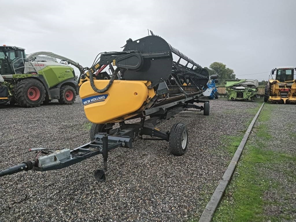 New Holland SOIA A TAPPETI FLEX 9 MT - Equipamento para colheitadeira: foto 3 New Holland SOIA A TAPPETI FLEX 9 MT - Equipamento para colheitadeira: foto 3