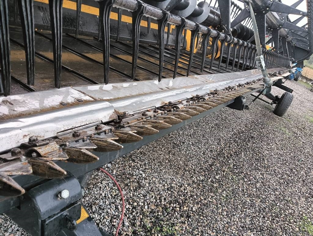 New Holland SOIA A TAPPETI FLEX 9 MT - Equipamento para colheitadeira: foto 5 New Holland SOIA A TAPPETI FLEX 9 MT - Equipamento para colheitadeira: foto 5