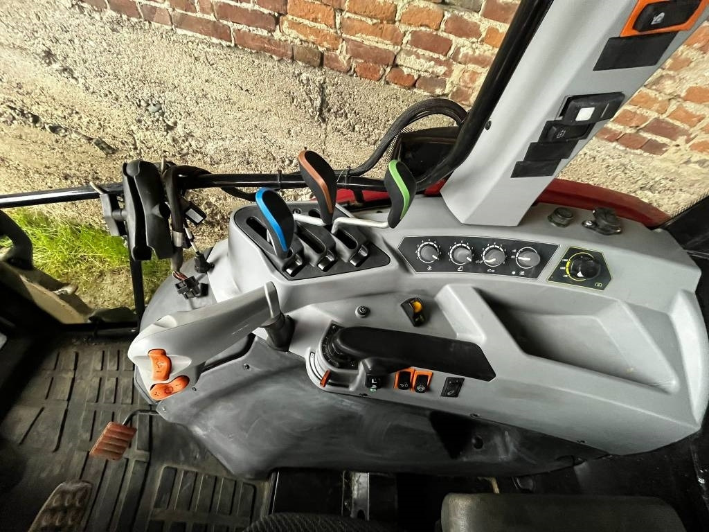 Trator Valtra A 114: foto 9