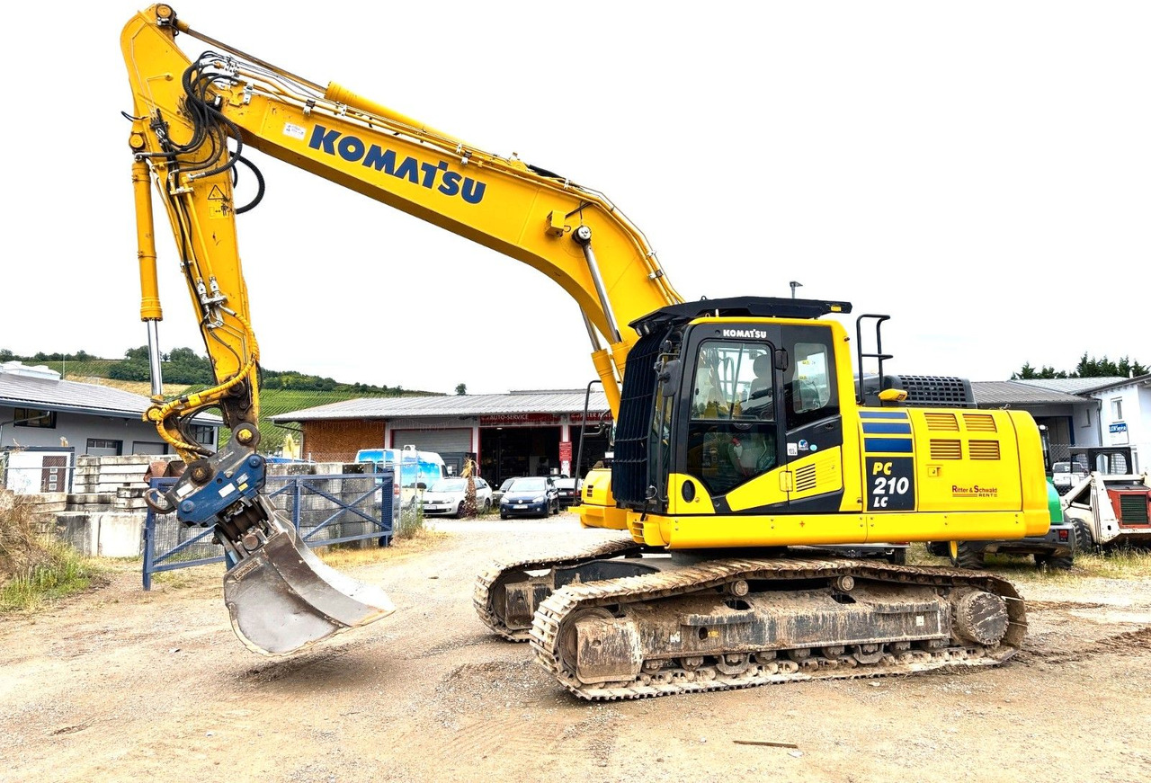 Komatsu PC210LC-11E0 - Escavadora de rastos: foto 1 Komatsu PC210LC-11E0 - Escavadora de rastos: foto 1