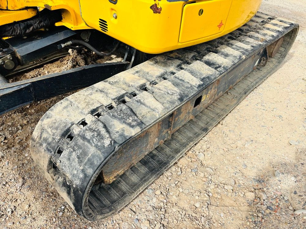 Komatsu PC55MR-3 - Mini escavadeira: foto 3 Komatsu PC55MR-3 - Mini escavadeira: foto 3
