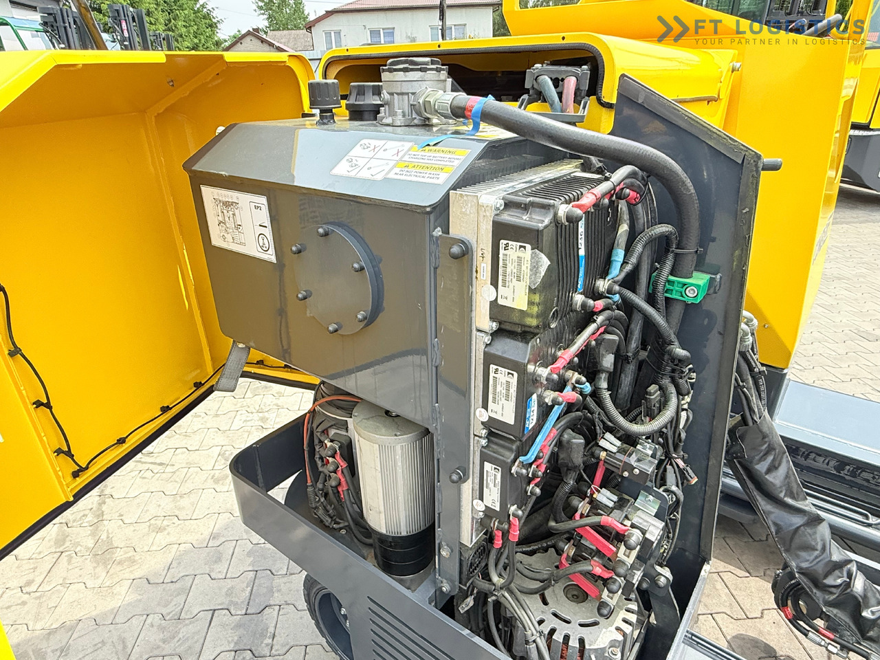 Empilhador de 4 vias novo COMBILIFT MR / ELECTRIC / TRIPLEX – 6000MM / FULL FREE LIFT / WIDE POSITIONER / FORK SIDESHIFT / ONLY 1400 HOURS / LIKE NEW [ Copy ]: foto 33