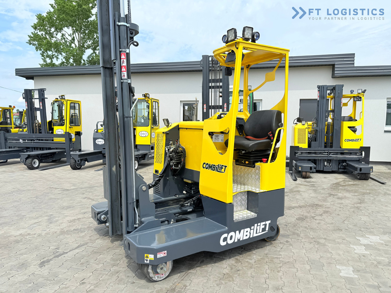 Empilhador de 4 vias novo COMBILIFT MR / ELECTRIC / TRIPLEX – 6000MM / FULL FREE LIFT / WIDE POSITIONER / FORK SIDESHIFT / ONLY 1400 HOURS / LIKE NEW [ Copy ]: foto 28