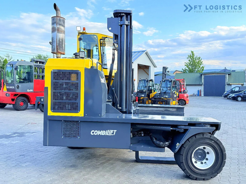 Combilift C14000 / LPG GAS / DUPLEX 3600MM / FREE LIFT / FORK POSITIONER / 1500MM FORKS / LIKE NEW C14000 / LPG GAS / DUPLEX 3600MM / FREE - Empilhador de 4 vias: foto 5 Combilift C14000 / LPG GAS / DUPLEX 3600MM / FREE LIFT / FORK POSITIONER / 1500MM FORKS / LIKE NEW C14000 / LPG GAS / DUPLEX 3600MM / FREE - Empilhador de 4 vias: foto 5