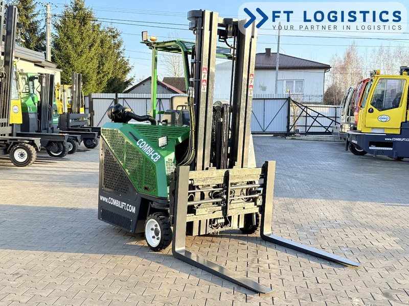 Combilift C2500CB | DIESEL | TRIPLEX 5500MM | FORK POSITIONER | SIDE SHIFT | FREE LIFT | PERFECT CONDITION | A wide range of four-way and - Empilhador de 4 vias: foto 3 Combilift C2500CB | DIESEL | TRIPLEX 5500MM | FORK POSITIONER | SIDE SHIFT | FREE LIFT | PERFECT CONDITION | A wide range of four-way and - Empilhador de 4 vias: foto 3