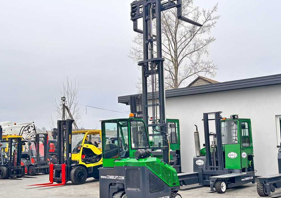 Empilhador de 4 vias Combilift C2500CB / TRIPLEX / DIESEL / 4900MM / FREE LIFT / POSITIONER 1720MM / LIKE NEW: foto 22