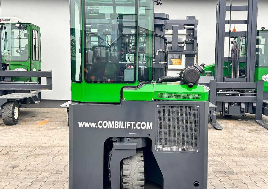 Empilhador de 4 vias Combilift C2500CB / TRIPLEX / DIESEL / 4900MM / FREE LIFT / POSITIONER 1720MM / LIKE NEW: foto 24
