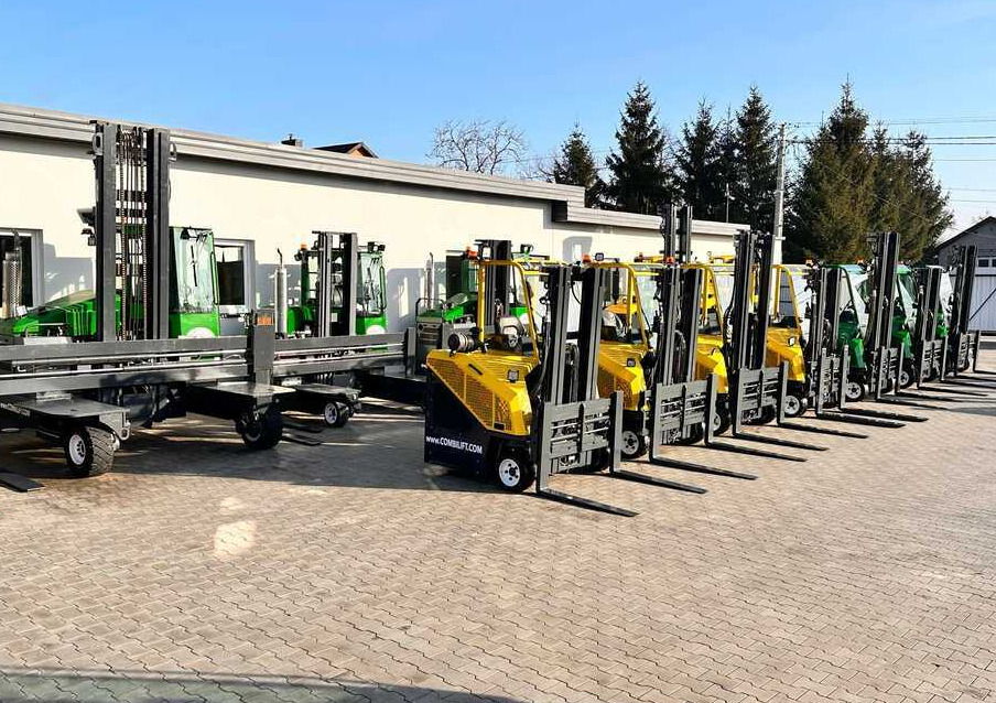 Empilhador de 4 vias Combilift C2500CB / TRIPLEX / DIESEL / 4900MM / FREE LIFT / POSITIONER 1720MM / LIKE NEW: foto 40