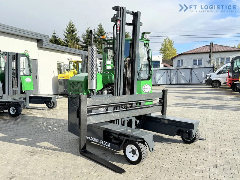 Combilift C3000 / DIESEL / DUPLEX 4200MM / FREE LIFT / WIDE FORK POSITIONER / FULL CABIN / EXCELLENT CONDITION / Wide range of four-way an - Empilhador de 4 vias: foto 5 Combilift C3000 / DIESEL / DUPLEX 4200MM / FREE LIFT / WIDE FORK POSITIONER / FULL CABIN / EXCELLENT CONDITION / Wide range of four-way an - Empilhador de 4 vias: foto 5