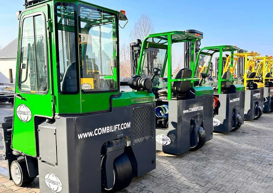 Empilhador de 4 vias Combilift C3000CB / LPG / TRIPLEX - 4900MM / LPG / FREE LIFT / POSITIONER / FORK SIDE SHIFT / ONLY 7454 MTH / LIKE NEW: foto 34