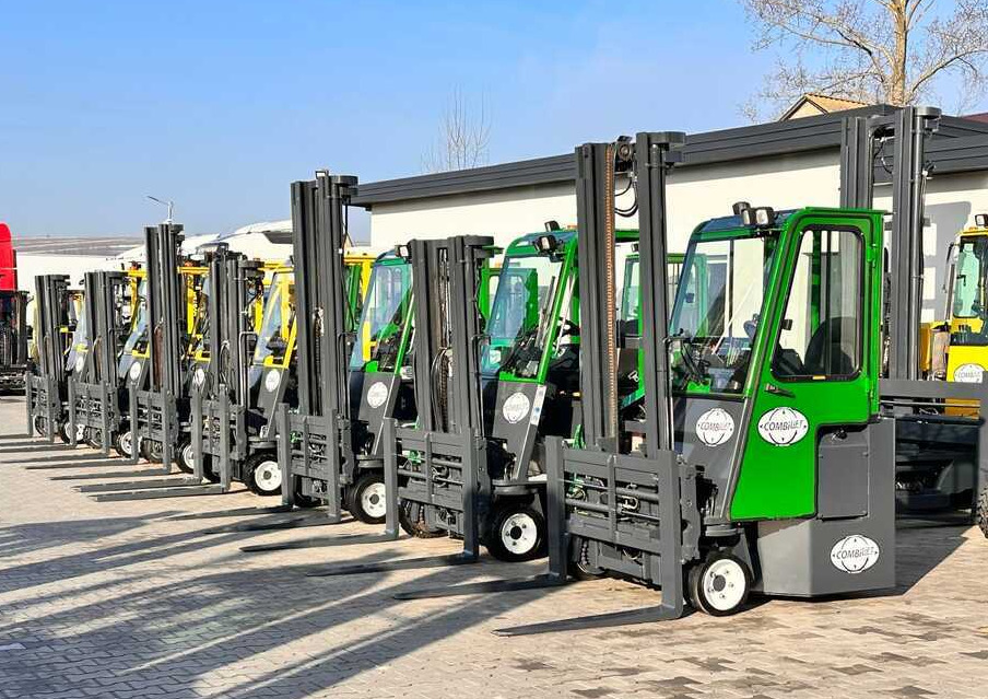 Empilhador de 4 vias Combilift C3000CB / LPG / TRIPLEX - 4900MM / LPG / FREE LIFT / POSITIONER / FORK SIDE SHIFT / ONLY 7454 MTH / LIKE NEW: foto 31