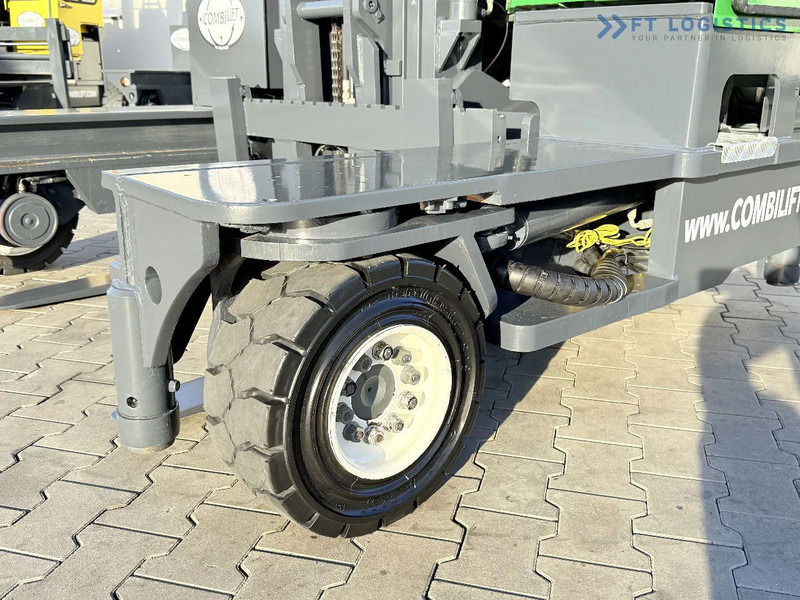 Combilift C4000 / GAS / TRIPLEX - 6900MM / FREE-LIFT / FULL CABIN C4000 / GAS / TRIPLEX - 6900MM / FREE-LIFT / FULL CABIN - Empilhador de 4 vias: foto 4 Combilift C4000 / GAS / TRIPLEX - 6900MM / FREE-LIFT / FULL CABIN C4000 / GAS / TRIPLEX - 6900MM / FREE-LIFT / FULL CABIN - Empilhador de 4 vias: foto 4