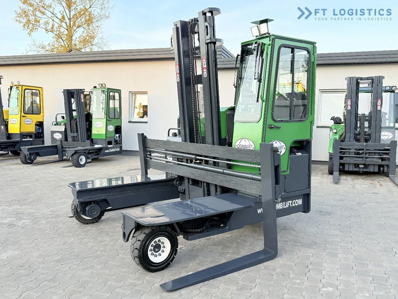 Combilift C4500 / DIESEL / DUPLEX 4000MM / WIDE FORK POSITIONER / HEATING / FULL CABIN / EXCELLENT CONDITION / A wide range of four-way an - Empilhador de 4 vias: foto 1 Combilift C4500 / DIESEL / DUPLEX 4000MM / WIDE FORK POSITIONER / HEATING / FULL CABIN / EXCELLENT CONDITION / A wide range of four-way an - Empilhador de 4 vias: foto 1