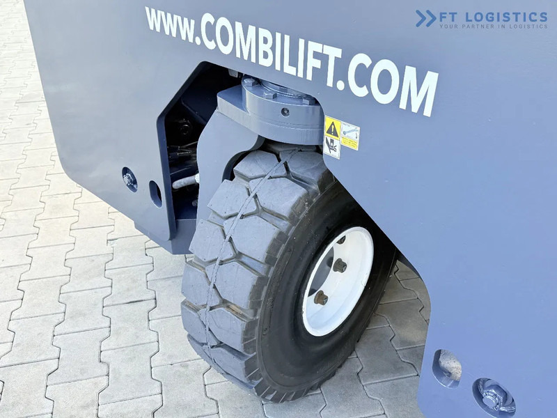 Empilhador de 4 vias Combilift C4500 / GAS / DUPLEX - 4500MM / POSITIONER / FREE LIFT / FULL CABIN / ONLY 6178H / CONDITION - LIKE NEW! C4500 / GAS / DUPLEX -: foto 9 Empilhador de 4 vias Combilift C4500 / GAS / DUPLEX - 4500MM / POSITIONER / FREE LIFT / FULL CABIN / ONLY 6178H / CONDITION - LIKE NEW! C4500 / GAS / DUPLEX -: foto 9