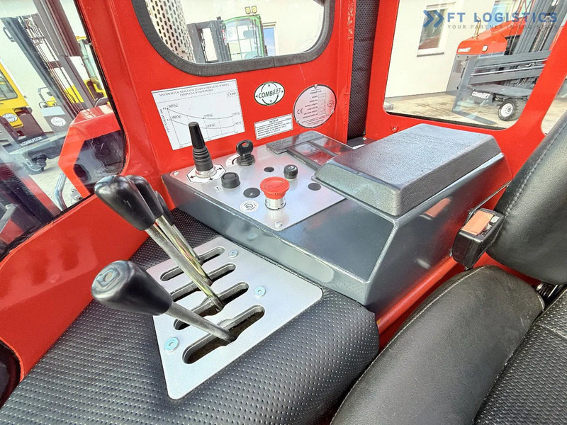 Empilhador de 4 vias Combilift C4500 / GAS / DUPLEX - 4500MM / POSITIONER / FREE LIFT / FULL CABIN / ONLY 6178H / CONDITION - LIKE NEW! C4500 / GAS / DUPLEX -: foto 17 Empilhador de 4 vias Combilift C4500 / GAS / DUPLEX - 4500MM / POSITIONER / FREE LIFT / FULL CABIN / ONLY 6178H / CONDITION - LIKE NEW! C4500 / GAS / DUPLEX -: foto 17