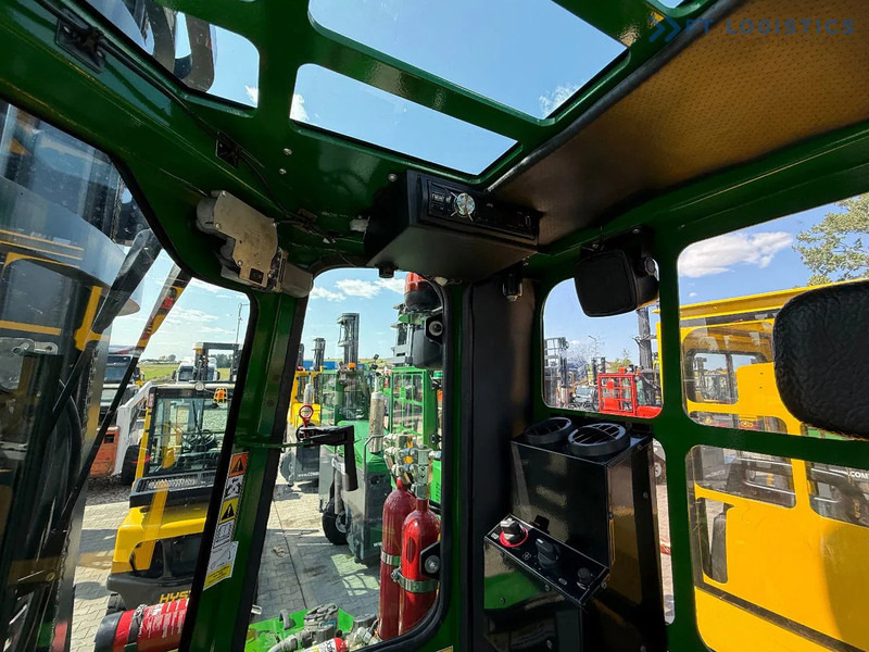 Empilhador de 4 vias Combilift C5000E / ELECTRIC / TRIPLEX 8300MM / FULL FREE LIFT / WIDE FORK POSITIONER / SIDE SHIFT / BATTERY LIKE NEW C5000E / ELECTRIC / T: foto 15 Empilhador de 4 vias Combilift C5000E / ELECTRIC / TRIPLEX 8300MM / FULL FREE LIFT / WIDE FORK POSITIONER / SIDE SHIFT / BATTERY LIKE NEW C5000E / ELECTRIC / T: foto 15