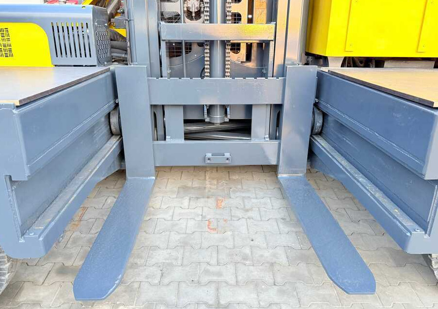 Combilift C5000FSL / 2018 / DIESEL / DUPLEX 4100 / FREE LIFT - Empilhador lateral: foto 3 Combilift C5000FSL / 2018 / DIESEL / DUPLEX 4100 / FREE LIFT - Empilhador lateral: foto 3