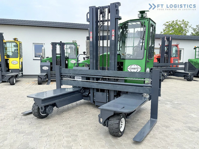 Combilift Combilift C4500 / DIESEL / DUPLEX 4000MM / WIDE FORK POSITIONER / HEATING / FULL CABIN / PERFECT CONDITION / Wide range of four- - Empilhador de 4 vias: foto 1 Combilift Combilift C4500 / DIESEL / DUPLEX 4000MM / WIDE FORK POSITIONER / HEATING / FULL CABIN / PERFECT CONDITION / Wide range of four- - Empilhador de 4 vias: foto 1