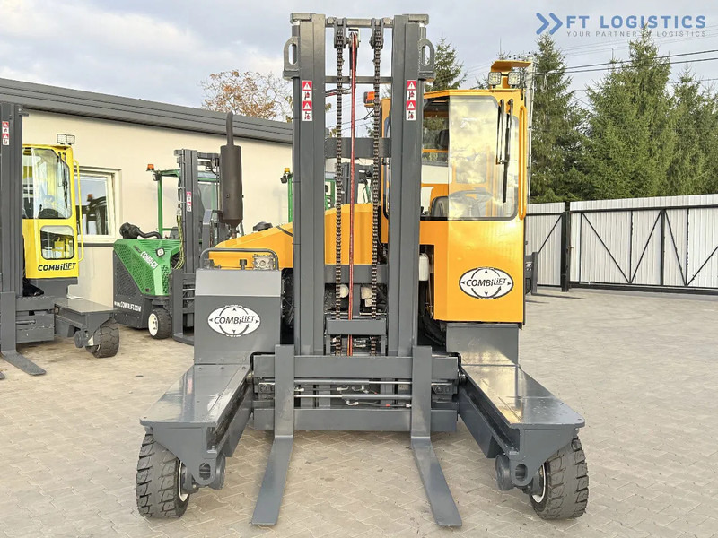 Combilift Combilift FOUR-WAY – MULTI-DIRECTIONAL FORKLIFT / COMBILIFT C4000 / DIESEL / DUPLEX 4100MM / FORK POSITIONER / FULL HEATED CABIN - Empilhador de 4 vias: foto 5 Combilift Combilift FOUR-WAY – MULTI-DIRECTIONAL FORKLIFT / COMBILIFT C4000 / DIESEL / DUPLEX 4100MM / FORK POSITIONER / FULL HEATED CABIN - Empilhador de 4 vias: foto 5