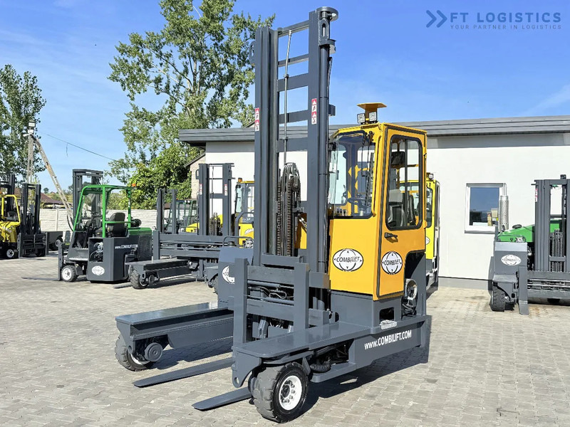 Combilift FOUR-WAY MULTIDIRECTIONAL FORKLIFT / C4000 / DUPLEX - 5500MM / FREE-LIFT / FORKS POSITIONER / LIKE-NEW FOUR-WAY MULTIDIRECTIONAL - Empilhador de 4 vias: foto 5 Combilift FOUR-WAY MULTIDIRECTIONAL FORKLIFT / C4000 / DUPLEX - 5500MM / FREE-LIFT / FORKS POSITIONER / LIKE-NEW FOUR-WAY MULTIDIRECTIONAL - Empilhador de 4 vias: foto 5