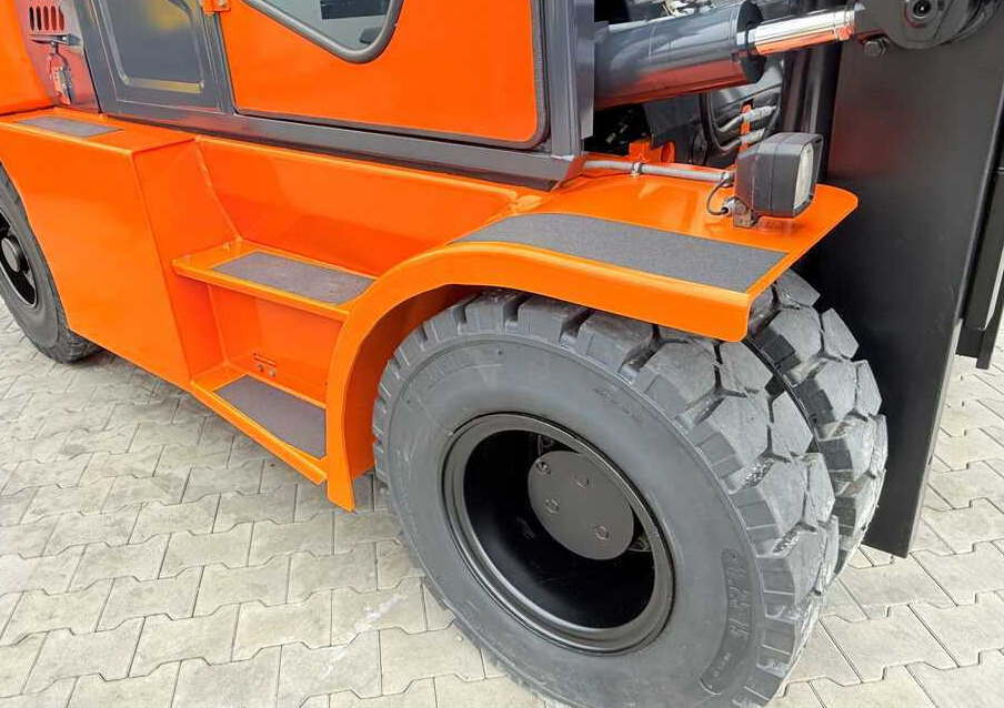 Empilhador a diesel Doosan DOOSAN / DUPLEX 3000MM / SIDE SHIFT / FORK POSITIONER / 2500MM FORKS / 7000KG / CABIN / LIKE NEW: foto 20