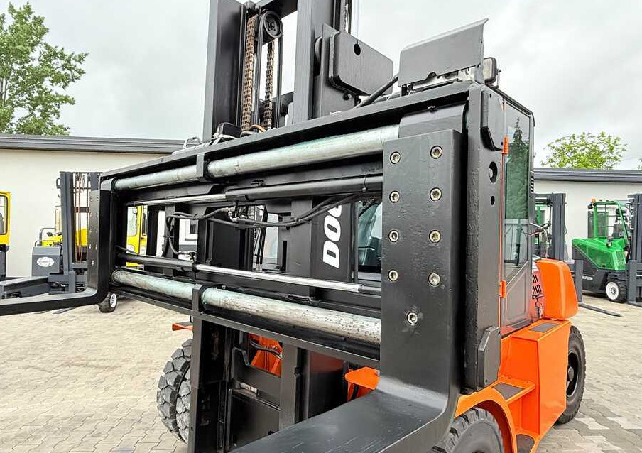 Empilhador a diesel Doosan DOOSAN / DUPLEX 3000MM / SIDE SHIFT / FORK POSITIONER / 2500MM FORKS / 7000KG / CABIN / LIKE NEW: foto 17