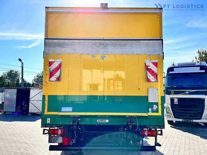 MAN TGM 15.250 MAN TGM 15.250 4X2 / CONTAINER - 16 PALLETS / TAIL LIFT / TIRES 80% / PERFECT CONDITION - Camião furgão: foto 5 MAN TGM 15.250 MAN TGM 15.250 4X2 / CONTAINER - 16 PALLETS / TAIL LIFT / TIRES 80% / PERFECT CONDITION - Camião furgão: foto 5