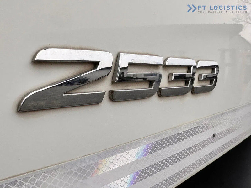 Mercedes-Benz Actros 2532 ANTOS 2533 / TAIL LIFT / 19X PALLETS / TIRES 80% / PERFECT CONDITION! - Camião frigorífico: foto 5 Mercedes-Benz Actros 2532 ANTOS 2533 / TAIL LIFT / 19X PALLETS / TIRES 80% / PERFECT CONDITION! - Camião frigorífico: foto 5