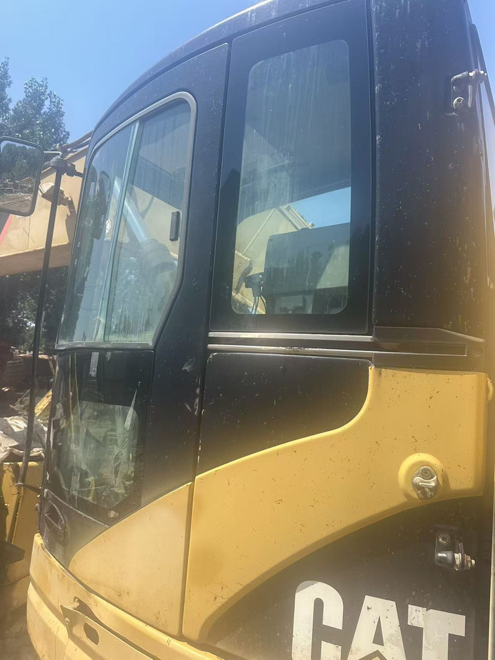 CATERPILLAR 314C - Cabine para Escavadeira: foto 1 CATERPILLAR 314C - Cabine para Escavadeira: foto 1