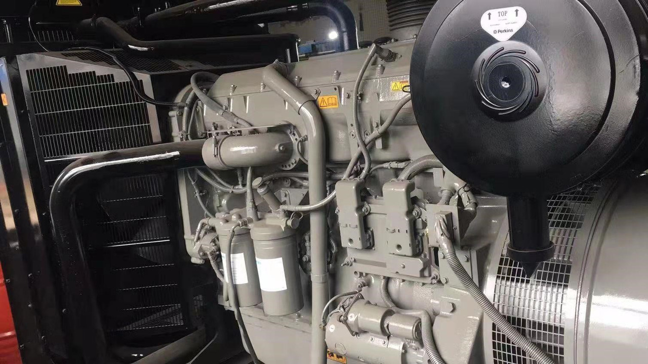 CATERPILLAR C18 - Motor para Escavadeira: foto 1 CATERPILLAR C18 - Motor para Escavadeira: foto 1