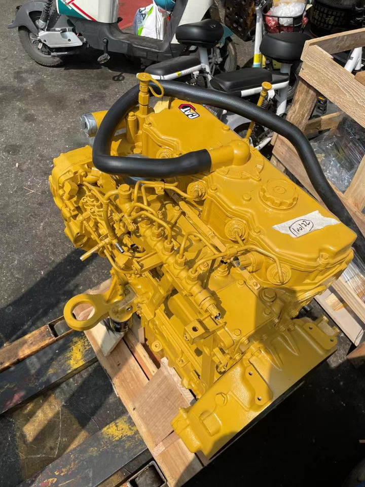 CATERPILLAR C4.4 - Motor para Escavadeira: foto 1 CATERPILLAR C4.4 - Motor para Escavadeira: foto 1