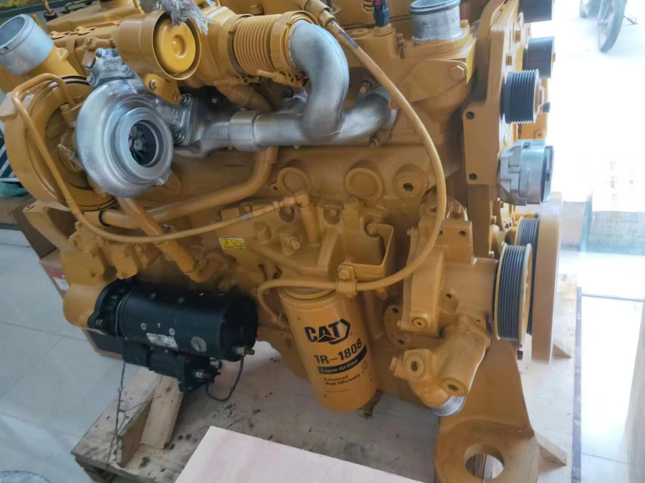 CATERPILLAR C9.3 - Motor para Escavadeira: foto 2 CATERPILLAR C9.3 - Motor para Escavadeira: foto 2