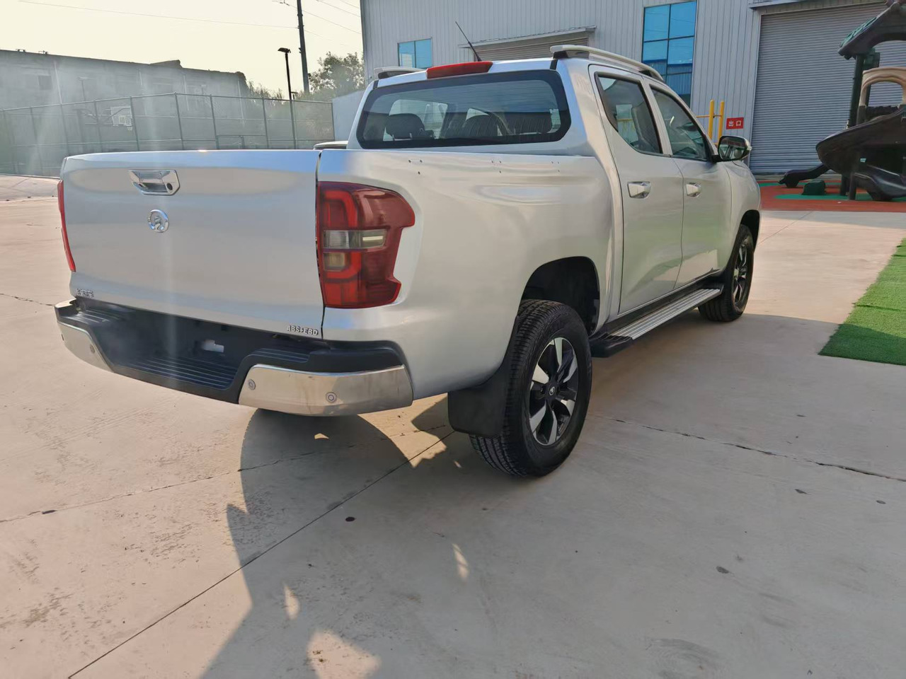 Changan - Pick-up, Carrinha cabine dupla: foto 4 Changan - Pick-up, Carrinha cabine dupla: foto 4