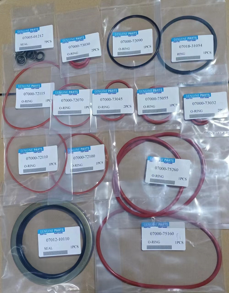 KOMATSU 07012-10110 07000-72090 07018-31054 07000-75260 - Kit de reparação de motor para Escavadeira: foto 1 KOMATSU 07012-10110 07000-72090 07018-31054 07000-75260 - Kit de reparação de motor para Escavadeira: foto 1