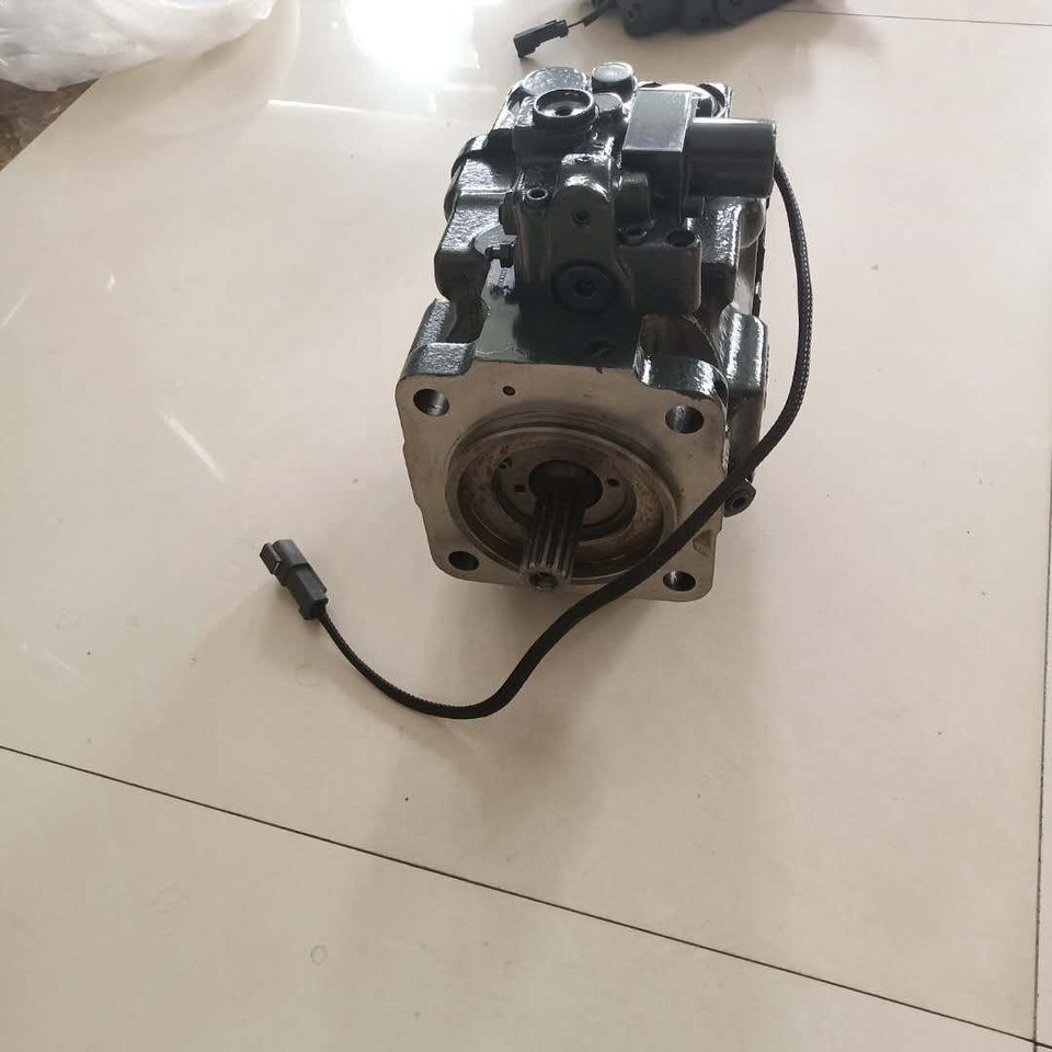 KOMATSU 708-1S-00240 - Bomba hidráulica para Escavadeira: foto 4 KOMATSU 708-1S-00240 - Bomba hidráulica para Escavadeira: foto 4