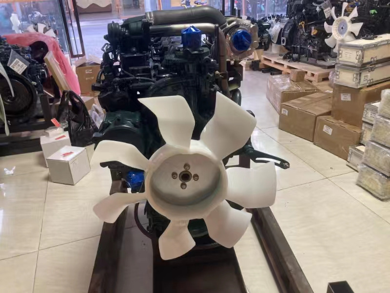 KUBOTA V3800 - Motor para Reboque para carros: foto 2 KUBOTA V3800 - Motor para Reboque para carros: foto 2