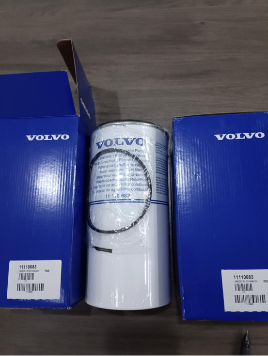VOLVO 11110683 - Filtro de ar para Escavadeira: foto 1 VOLVO 11110683 - Filtro de ar para Escavadeira: foto 1