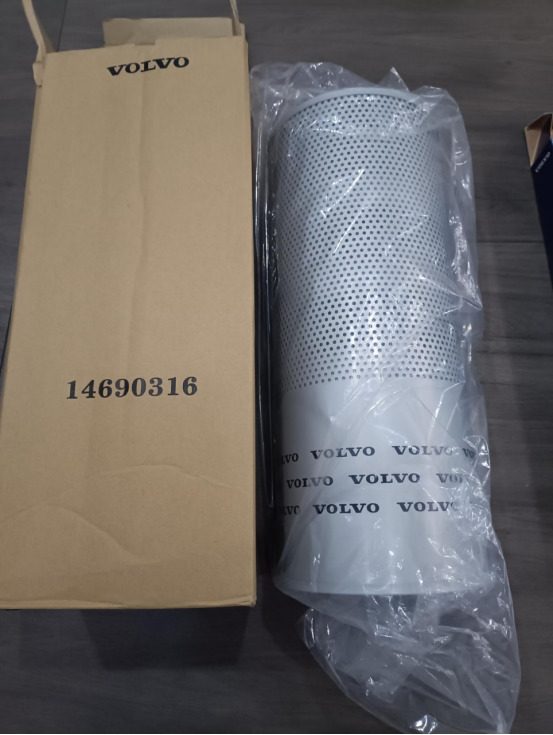 VOLVO 14690316 - Filtro de combustível para Escavadeira: foto 1 VOLVO 14690316 - Filtro de combustível para Escavadeira: foto 1