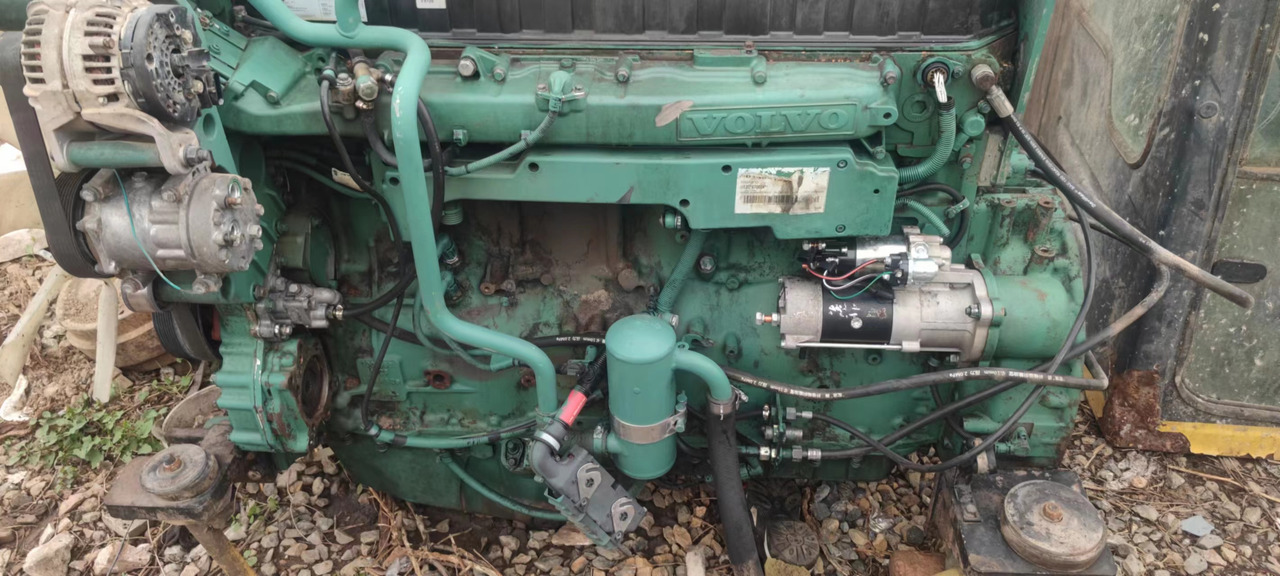 VOLVO D12D - Motor para Escavadeira: foto 1 VOLVO D12D - Motor para Escavadeira: foto 1
