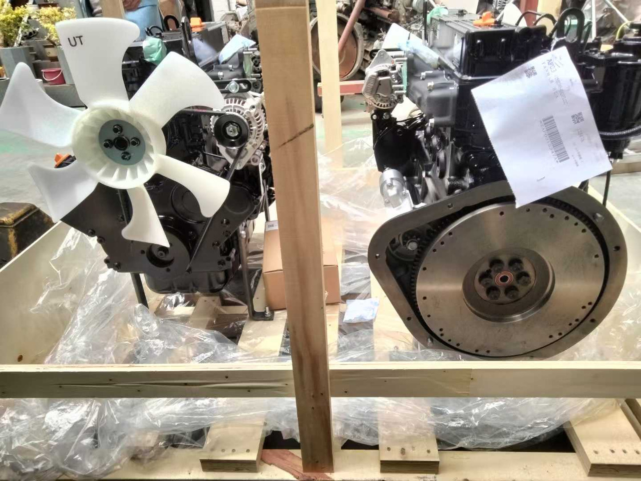 YANMAR 4TNE98 - Motor para Escavadeira: foto 5 YANMAR 4TNE98 - Motor para Escavadeira: foto 5