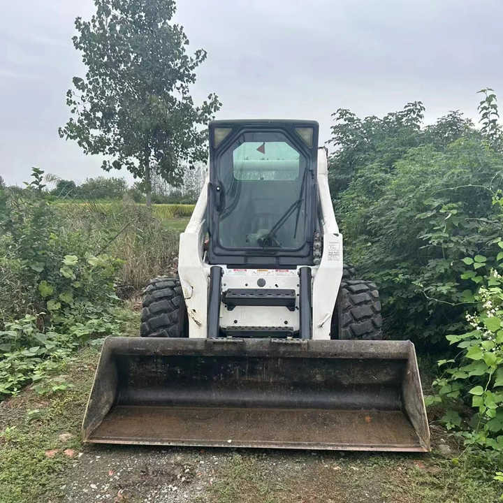 100%Ready Bobcat S300 Well Sold Most Famous Brand High Quality Bobcat S300 Skid Steer Loader for Sale - Pá carregadora de rodas: foto 3 100%Ready Bobcat S300 Well Sold Most Famous Brand High Quality Bobcat S300 Skid Steer Loader for Sale - Pá carregadora de rodas: foto 3