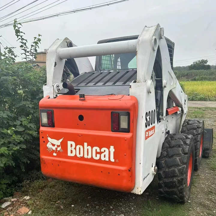 100%Ready Bobcat S300 Well Sold Most Famous Brand High Quality Bobcat S300 Skid Steer Loader for Sale - Pá carregadora de rodas: foto 4 100%Ready Bobcat S300 Well Sold Most Famous Brand High Quality Bobcat S300 Skid Steer Loader for Sale - Pá carregadora de rodas: foto 4