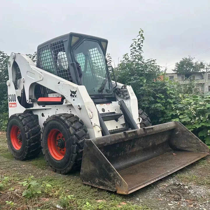 100%Ready Bobcat S300 Well Sold Most Famous Brand High Quality Bobcat S300 Skid Steer Loader for Sale - Pá carregadora de rodas: foto 1 100%Ready Bobcat S300 Well Sold Most Famous Brand High Quality Bobcat S300 Skid Steer Loader for Sale - Pá carregadora de rodas: foto 1