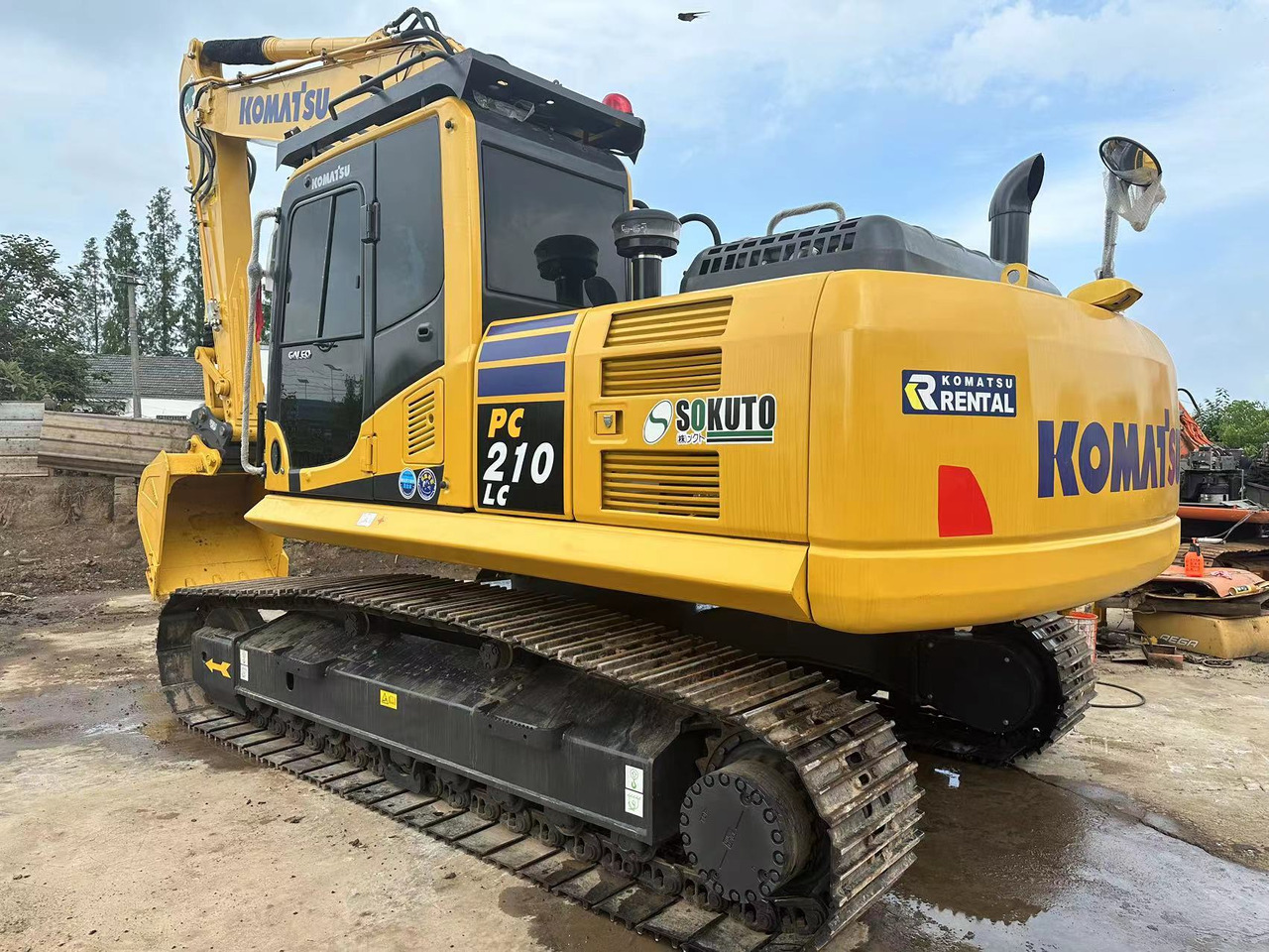 CRAWLER EXCAVATOR Used Good Quality Japan Original PC210-8 in Good Condition PC210-8 Komatsu - Escavadora de rastos: foto 2 CRAWLER EXCAVATOR Used Good Quality Japan Original PC210-8 in Good Condition PC210-8 Komatsu - Escavadora de rastos: foto 2