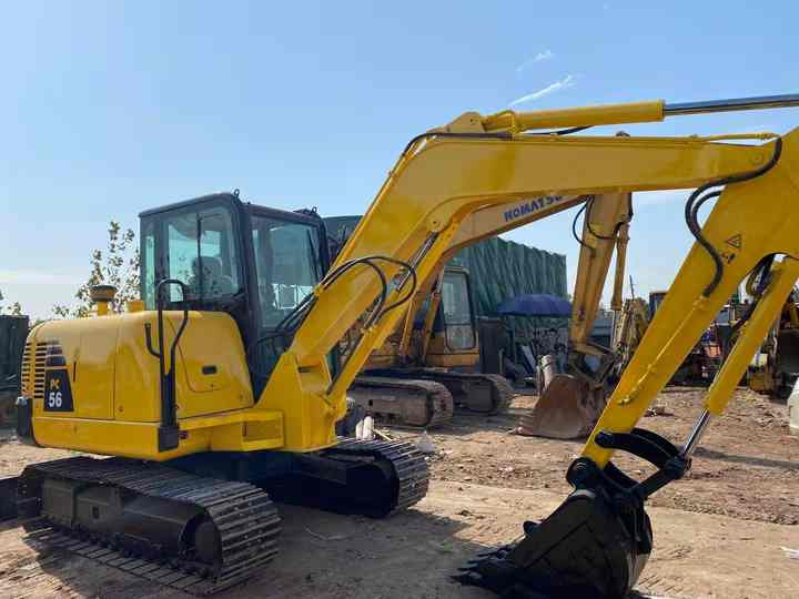 Cheap Used Komatsu PC56 Crawler Excavator with High Efficiency Used Heavy Machinery Komatsu P56 Digger Cheap for Sale - Escavadora de rastos: foto 3 Cheap Used Komatsu PC56 Crawler Excavator with High Efficiency Used Heavy Machinery Komatsu P56 Digger Cheap for Sale - Escavadora de rastos: foto 3