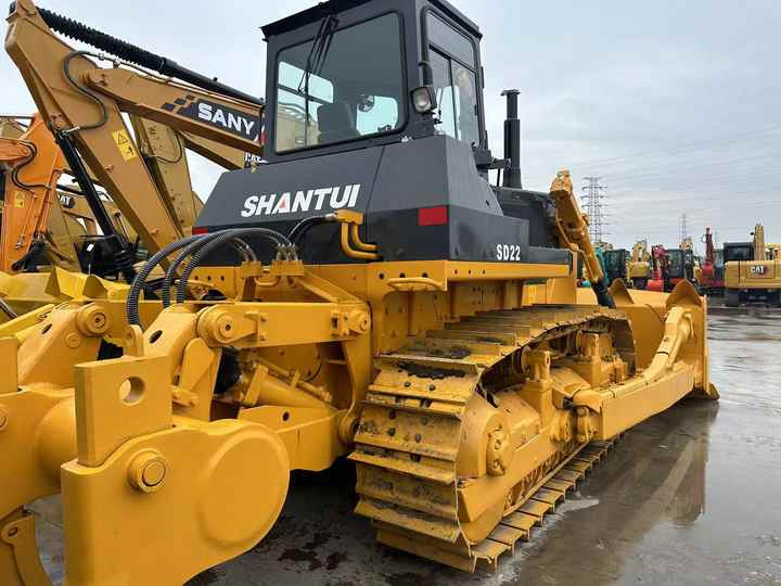 China Brand Bulldozer Shantui SD22 Used Bulldozer Low Price Bulldozer Market Machinery and Equipment for Sale - Buldôzer: foto 2 China Brand Bulldozer Shantui SD22 Used Bulldozer Low Price Bulldozer Market Machinery and Equipment for Sale - Buldôzer: foto 2