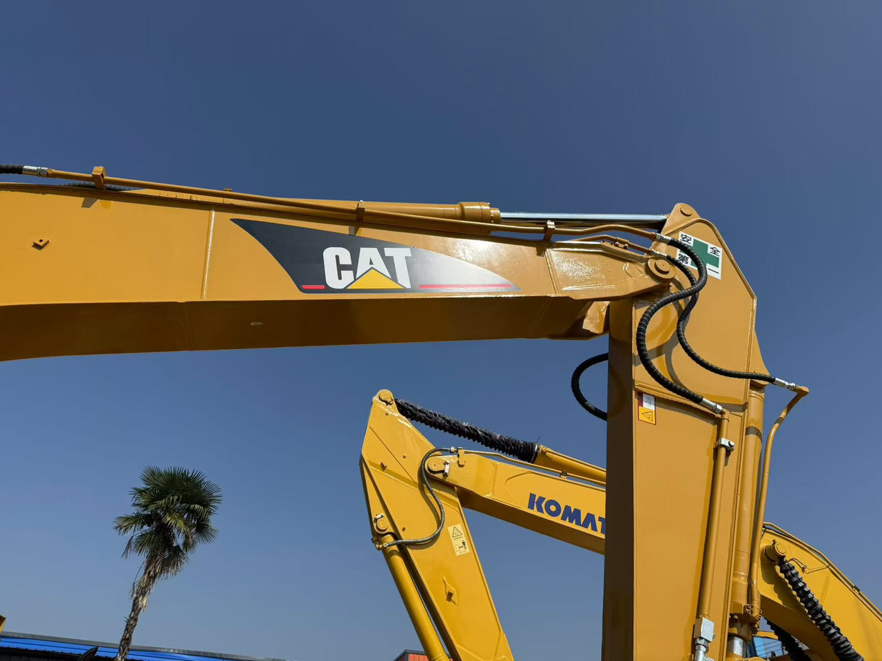 EXCAVATOR Used Caterpillar Excavator 320C Secondhand Cat320C 320CL Crawler Excavator for Sale - Escavadeira: foto 4 EXCAVATOR Used Caterpillar Excavator 320C Secondhand Cat320C 320CL Crawler Excavator for Sale - Escavadeira: foto 4