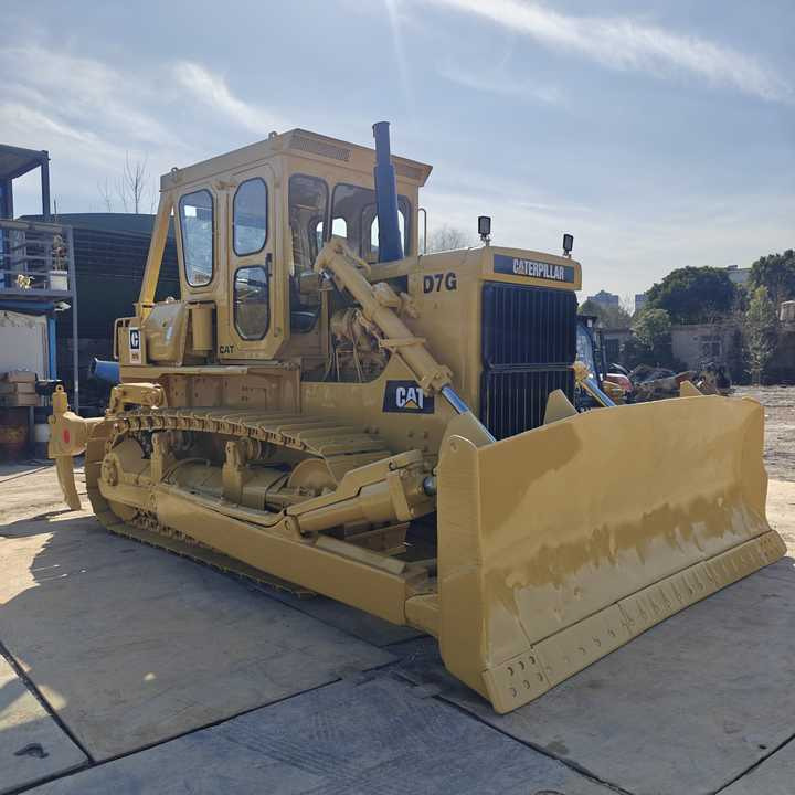 Good Condition Caterpillar CATD7G Original Japan Used Crawler Dozer Used CAT D6 D7 D10 Second Hand Bulldozers for Sale - Buldôzer: foto 5 Good Condition Caterpillar CATD7G Original Japan Used Crawler Dozer Used CAT D6 D7 D10 Second Hand Bulldozers for Sale - Buldôzer: foto 5